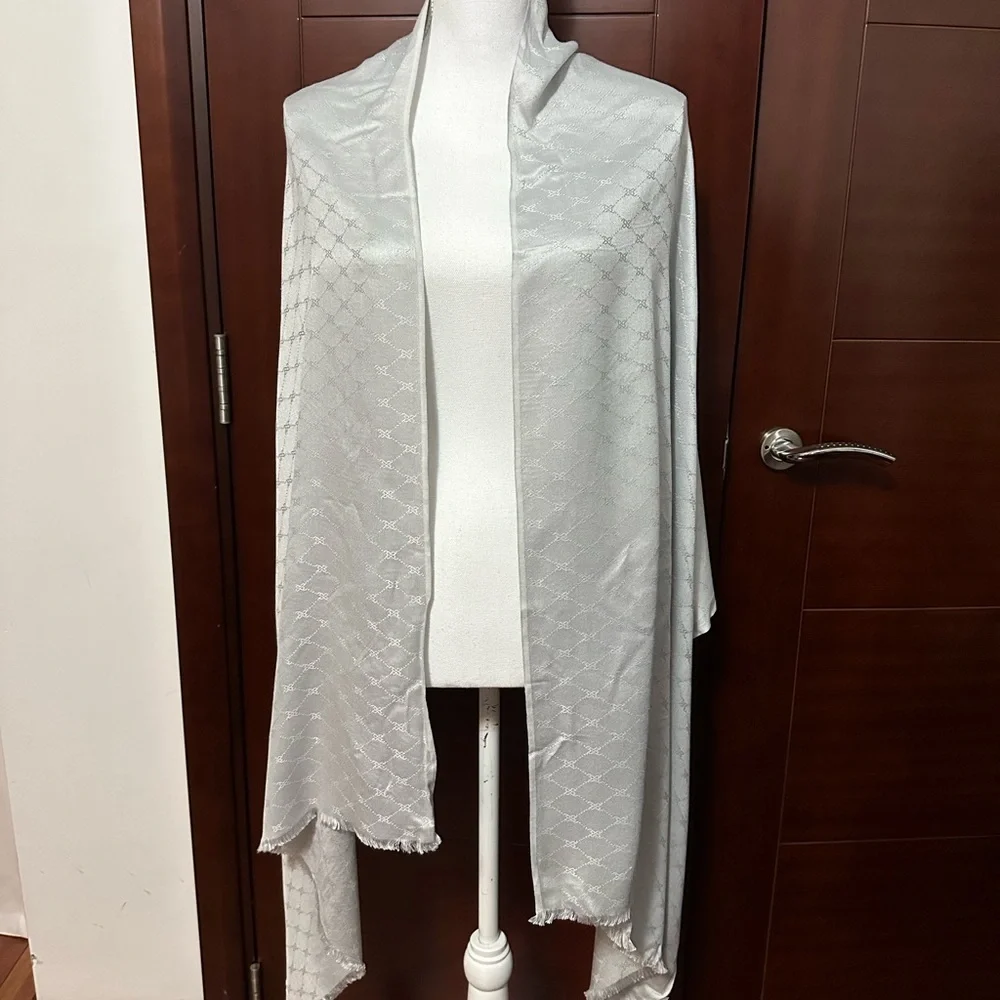 Nine West 100% viscose scarf nwt